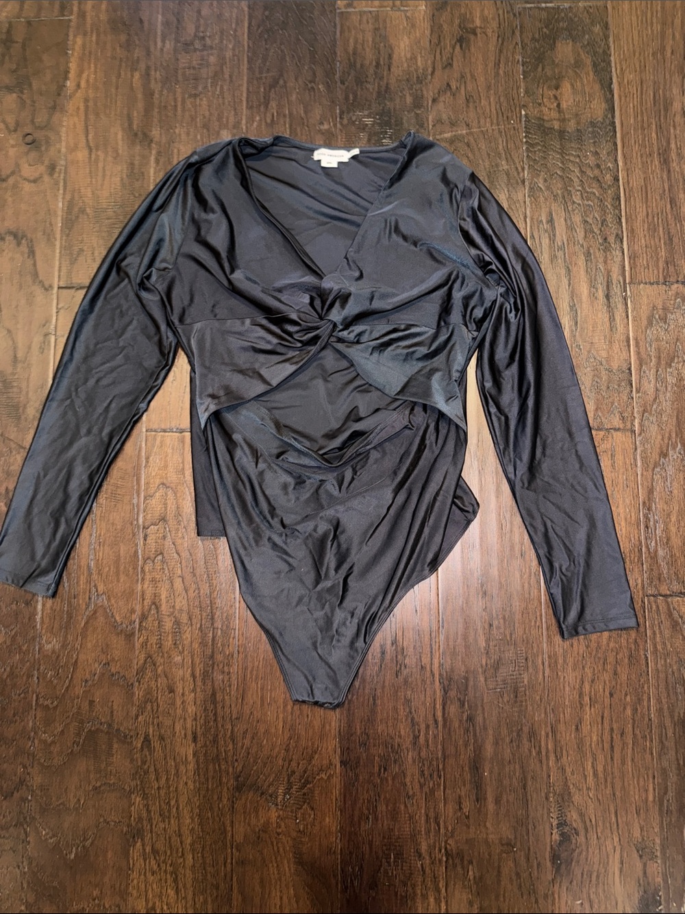 Good American Long Sleeve Twist-Front Black Bodysuit 2X